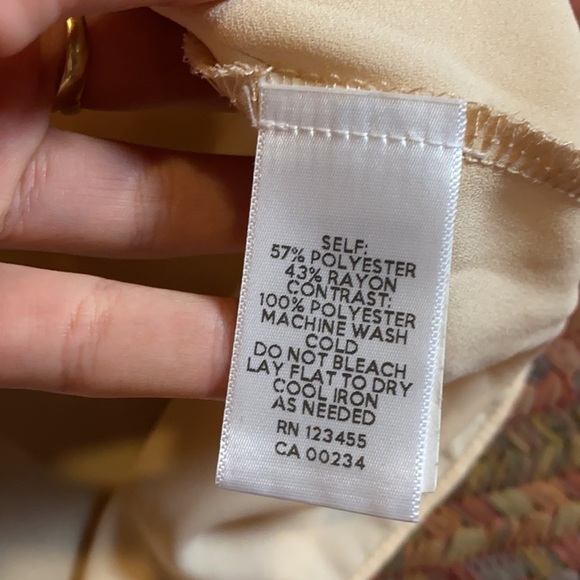 LORD & TAYLOR DESIGN LAB CREAM BELL SLEEVE LAYERED TUNIC BLOUSE - Picture 4 of 5